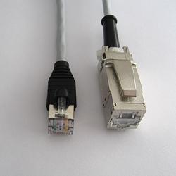 11588106 - Patchkabel mit AMP Stecker und RJ45 Buchse, 2m grau, flexibel